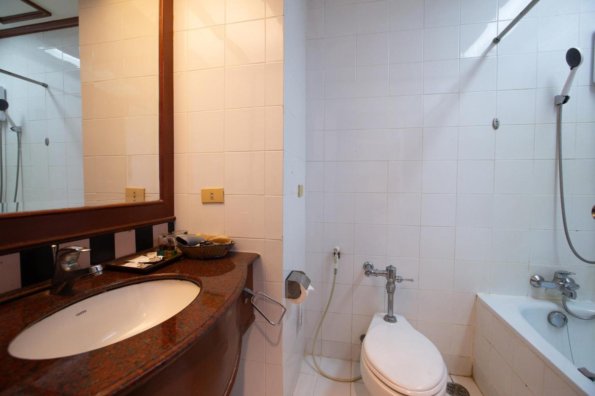 The Imperial Narathiwat Hotel Quarto foto