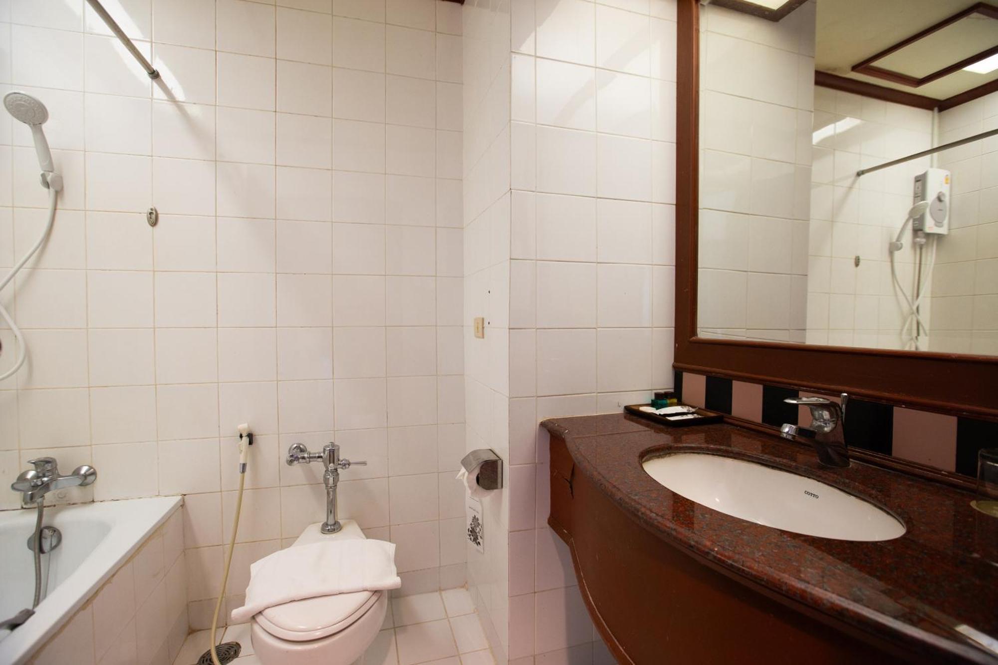 The Imperial Narathiwat Hotel Quarto foto